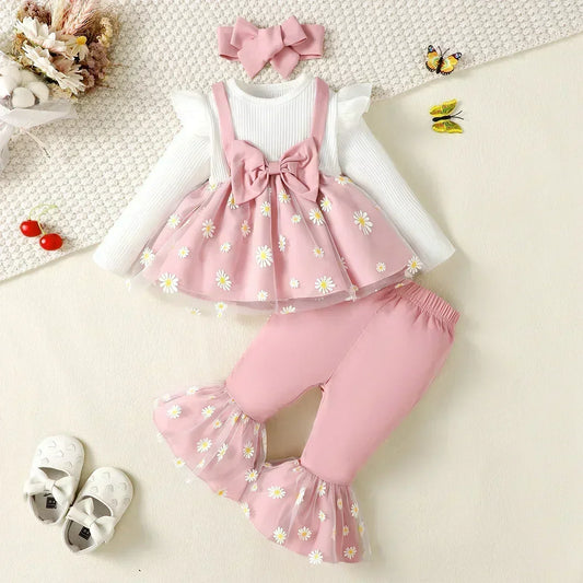 Un elegante conjunto casual para tu bebe